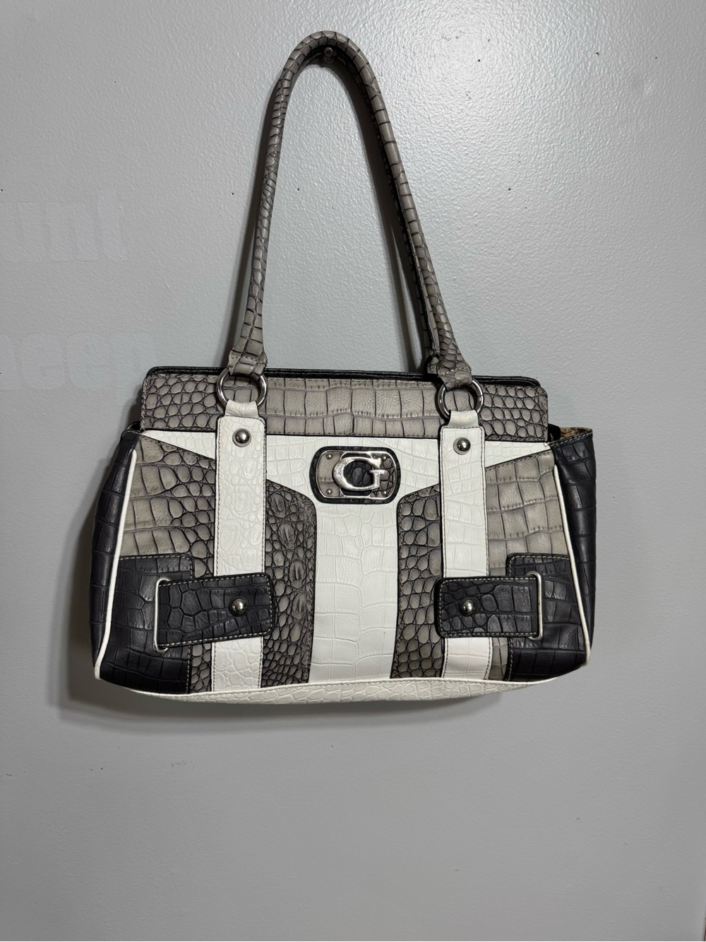 Vintage Guess Jacey Classic Croc-Texture Y2K Shoulder Bag 2000s